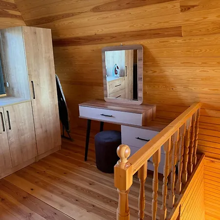 Begonvil غوموشْلوك